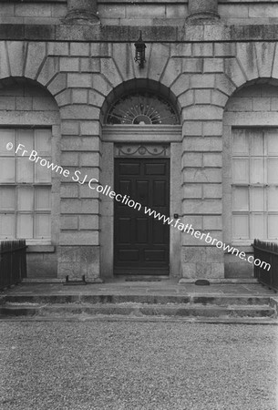 ITALIAN LEGATION  LUCAN HOUSE  HALL DOOR